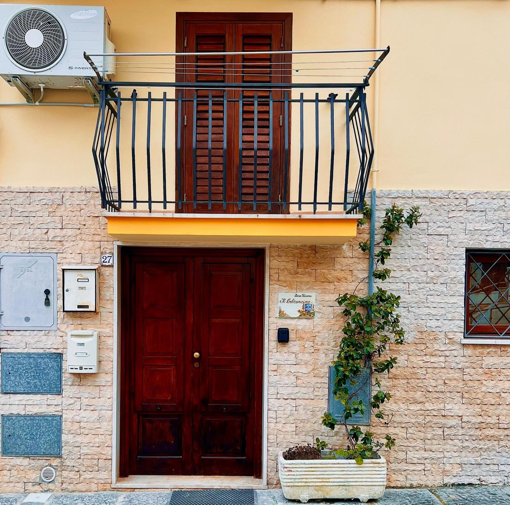 Il Balconcino Villa Gaeta Exteriör bild